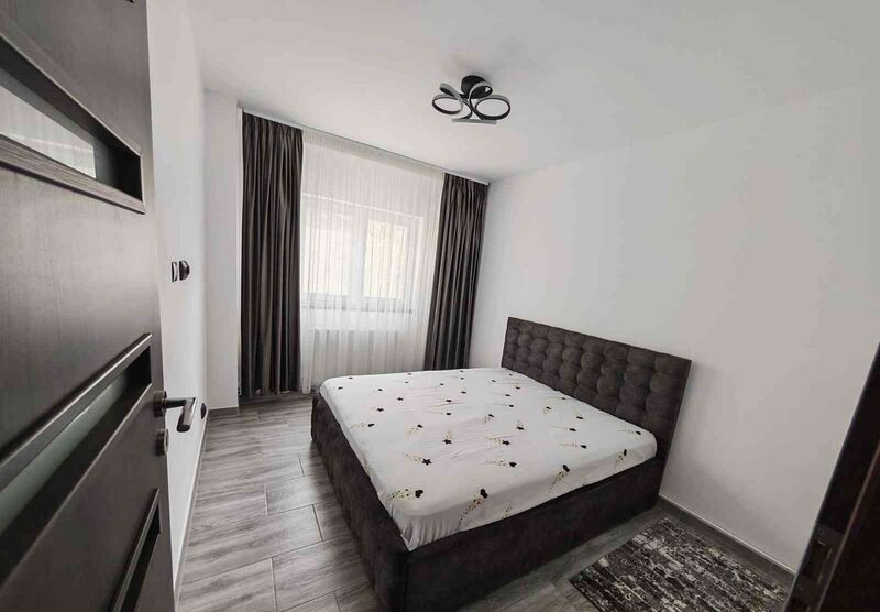 Crangasi, apartament cu 4 camere 10 minute pana la metrou.