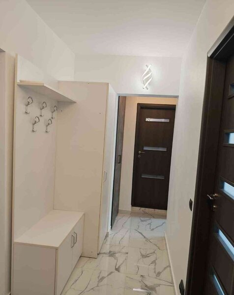 Crangasi, apartament cu 4 camere 10 minute pana la metrou.